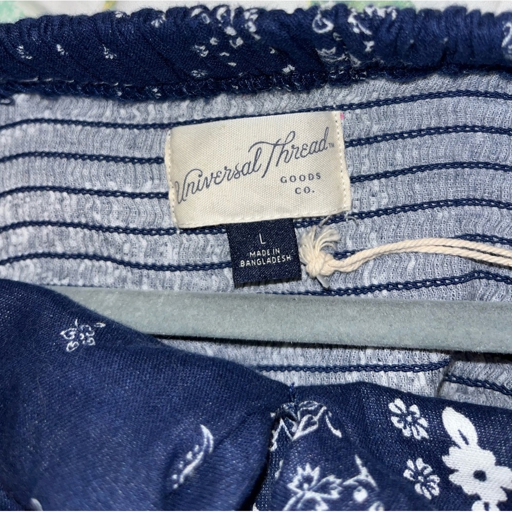 Universal Threads Paisley Patterned Navy Dress! - image 2